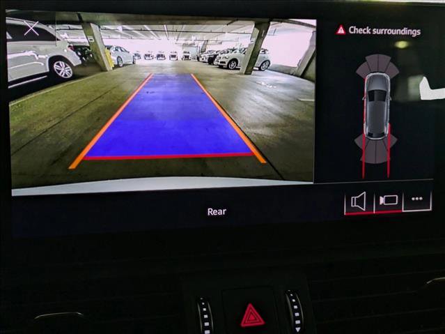 Certified 2025 Audi Q5 2.0T Premium image 13