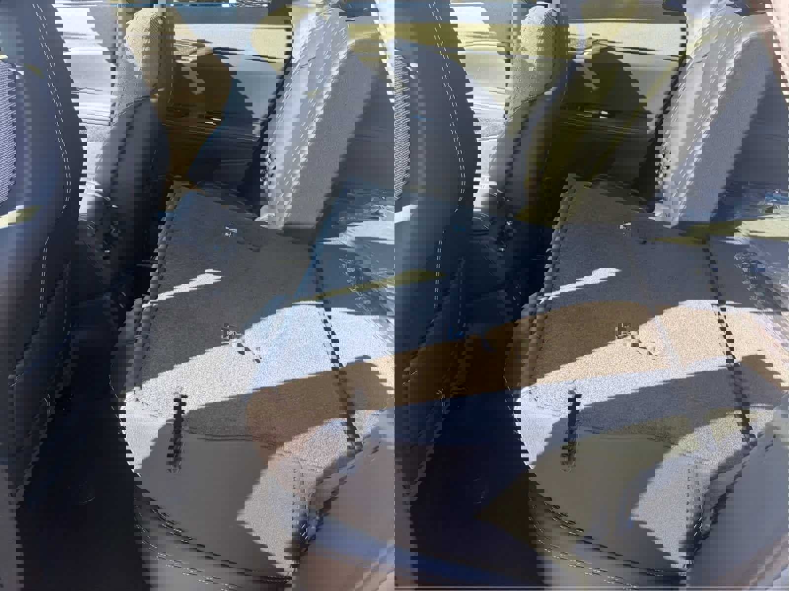 Used 2026 Cadillac Optiq Luxury 1 AWD/4WD image 21