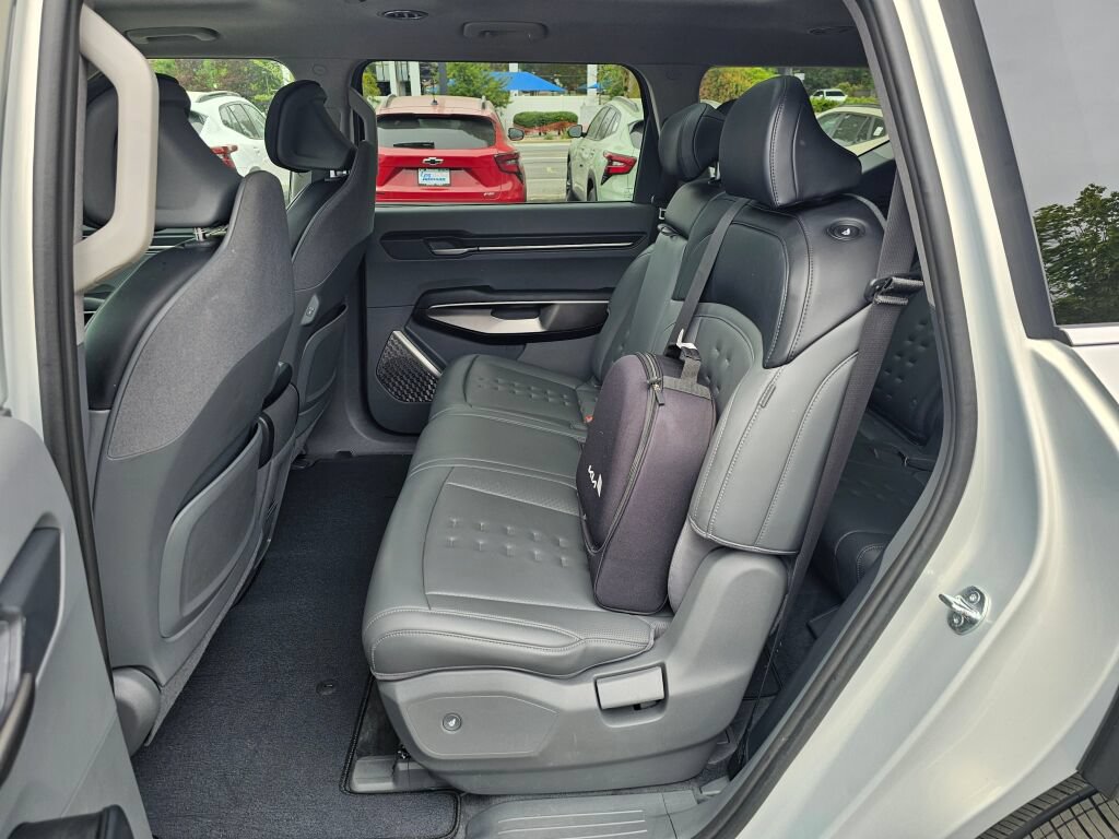 Certified 2024 Kia EV9 Wind AWD/4WD image 23