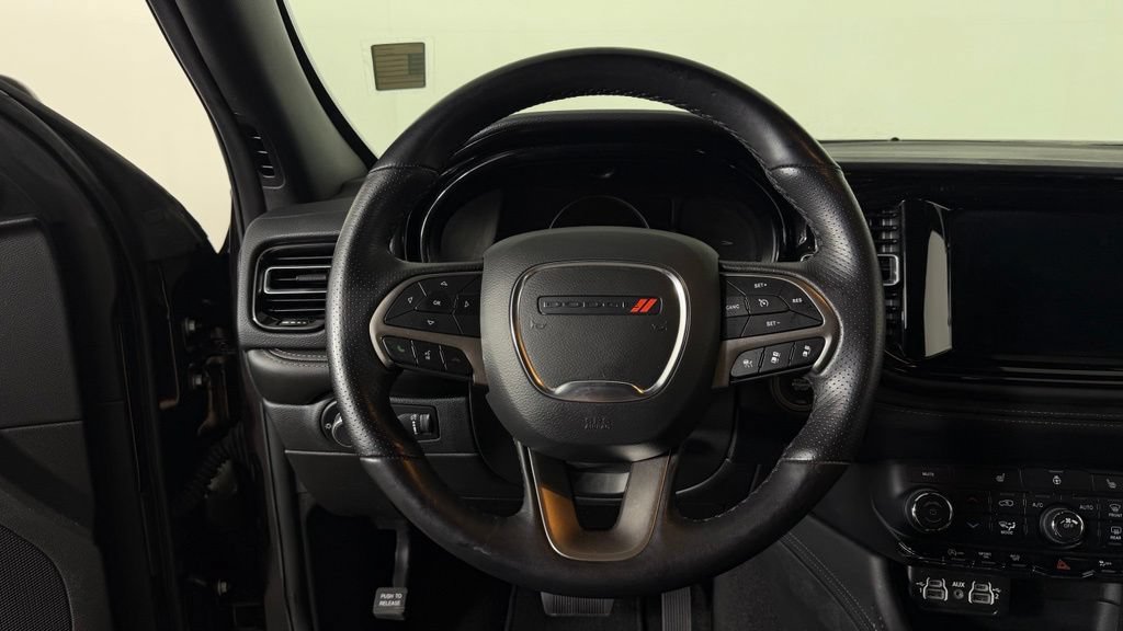 Used 2024 Dodge Durango SXT w/ SXT Blacktop Group AWD/4WD image 17