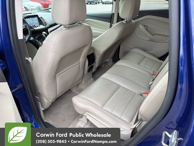 Used 2016 Ford Escape Titanium w/ Equipment Group 301A AWD/4WD image 27