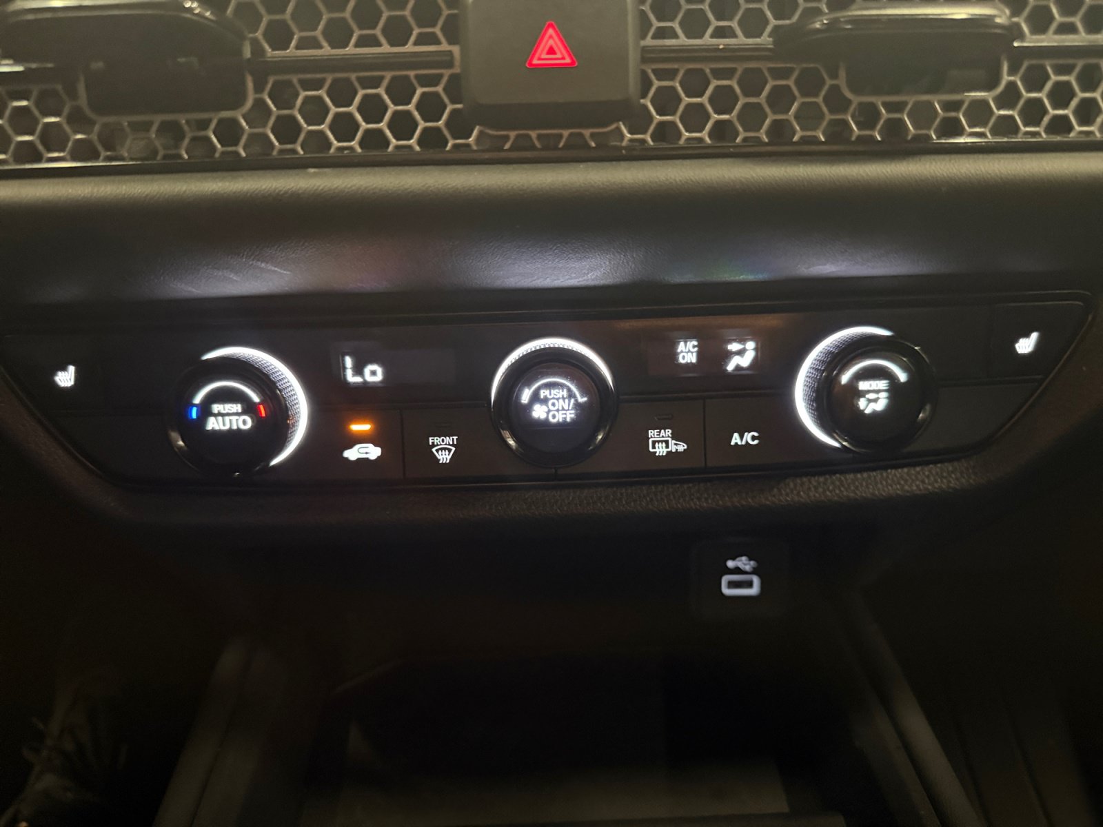 Used 2024 Honda HR-V Sport image 18