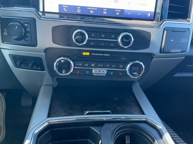 Used 2022 Ford F250 Lariat w/ Lariat Value Package AWD/4WD image 15