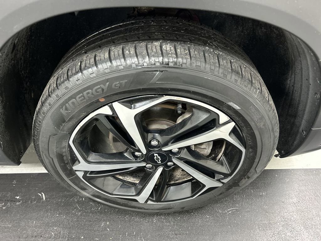 Certified 2022 Chevrolet TrailBlazer RS w/ Technology Package image 8