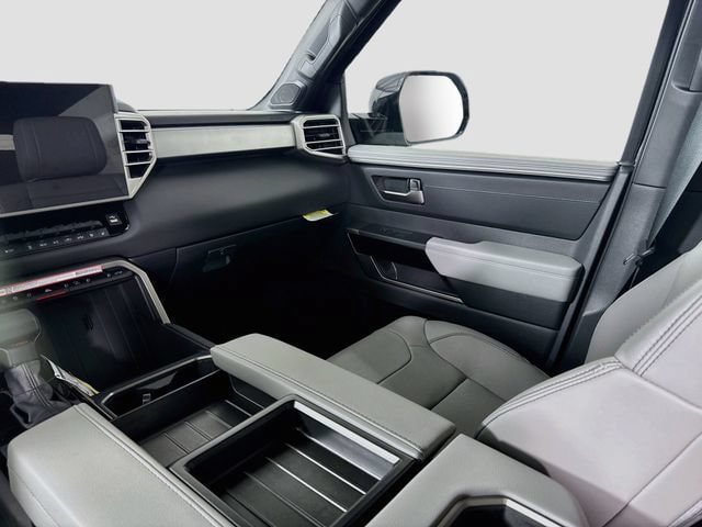 New 2026 Toyota Tundra Limited AWD/4WD image 22