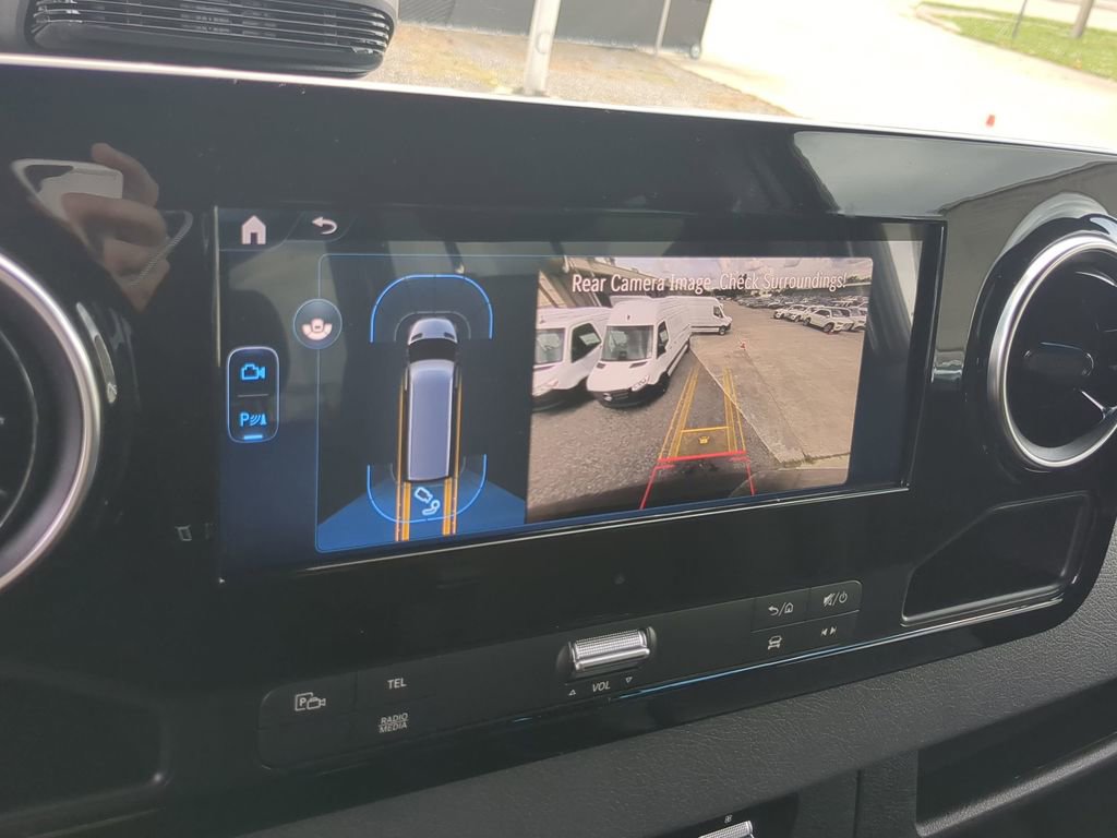 New 2025 Mercedes-Benz Sprinter 2500 image 7