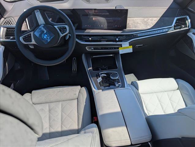 New 2026 BMW X5 xDrive50e w/ M Sport Package AWD/4WD image 17