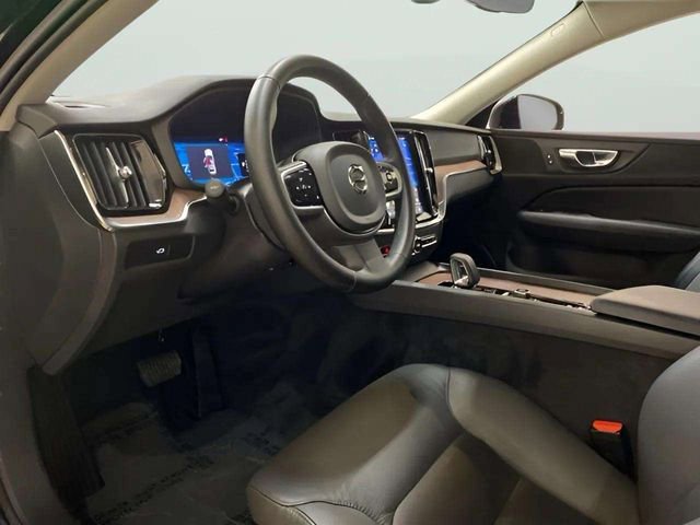 Used 2025 Volvo V60 B5 Cross Country Plus AWD/4WD image 58