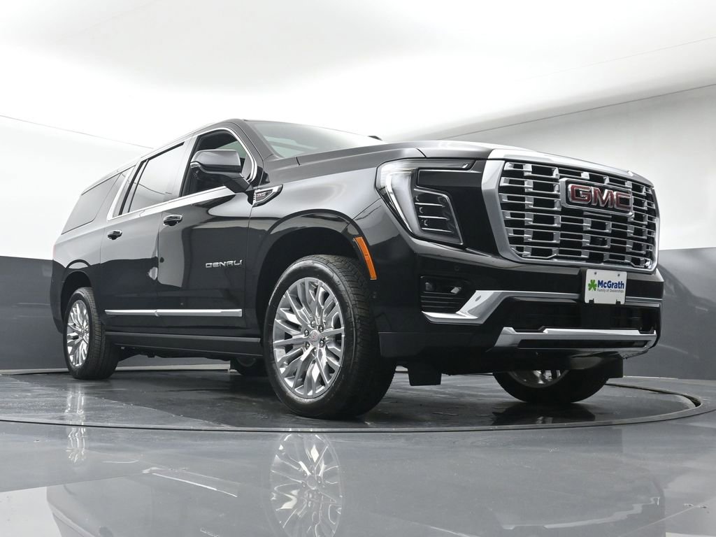 New 2026 GMC Yukon XL Denali w/ Denali Reserve Package image 30