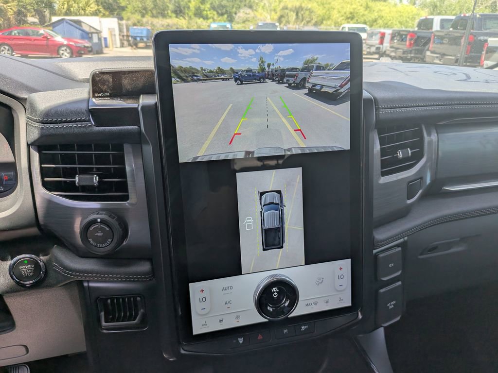 New 2025 Ford F150 Lightning Flash AWD/4WD image 22