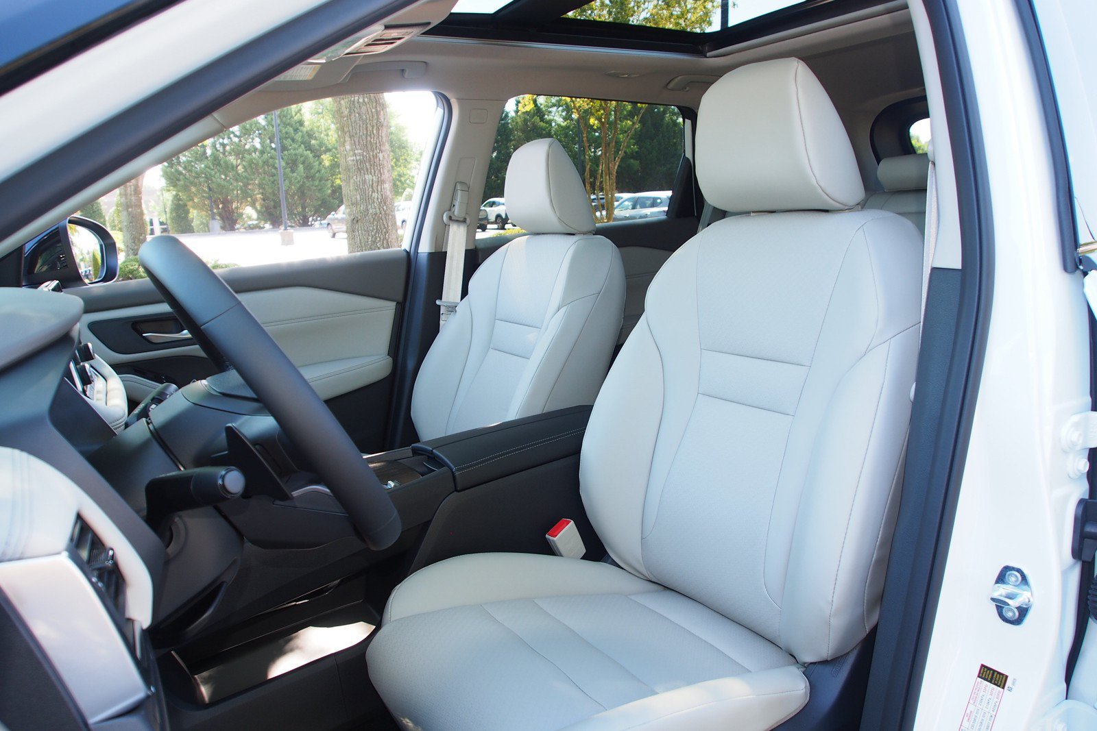 New 2026 Nissan Rogue Dark Armor FWD image 15
