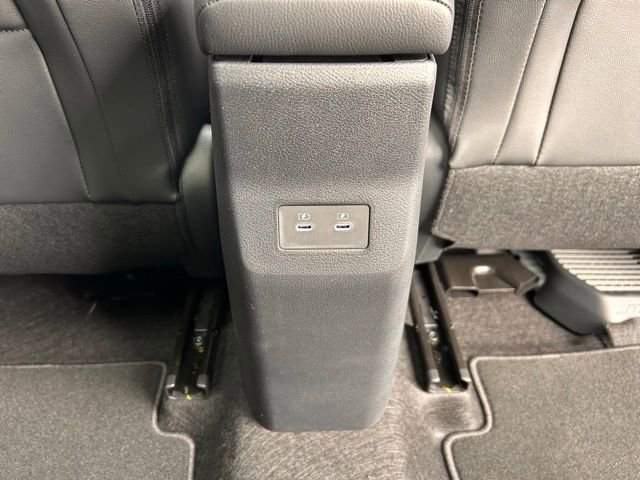 New 2025 Nissan Kicks SR w/ SR Premium Package image 31