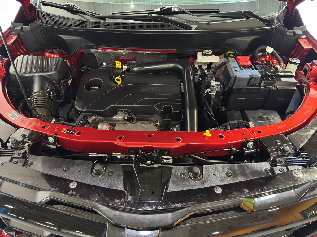 Used 2025 Chevrolet Equinox RS w/ Safety and Technology Package FWD image 38