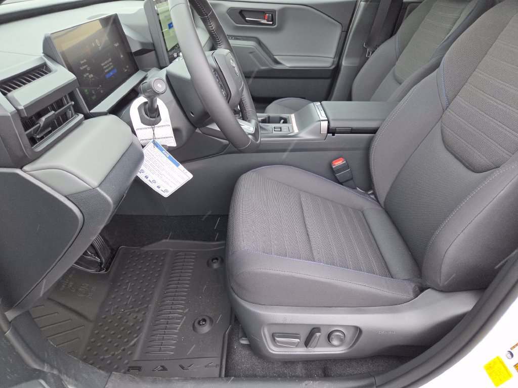 New 2026 Toyota RAV4 SE w/ Convenience Package AWD/4WD image 6