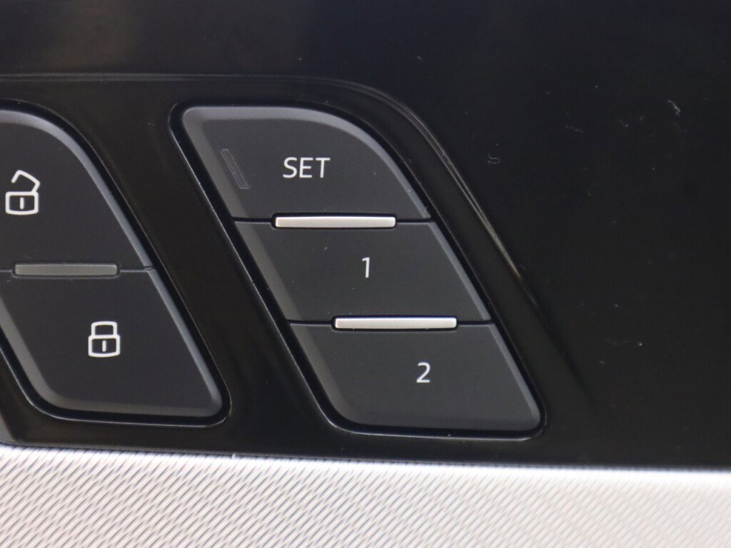 Used 2020 Audi A4 2.0T Premium Plus w/ Premium Plus Package image 29