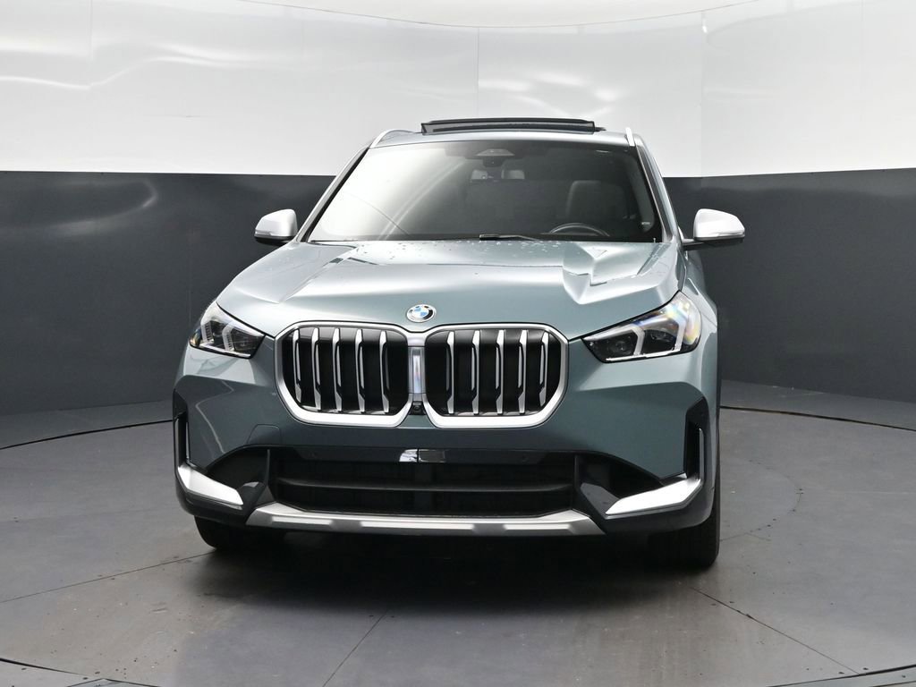 Used 2024 BMW X1 xDrive28i AWD/4WD image 10