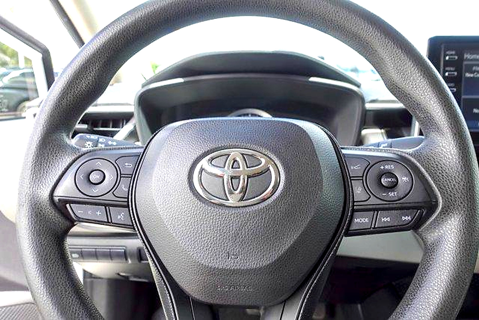 Certified 2021 Toyota Corolla LE w/ LE Convenience Package FWD image 14