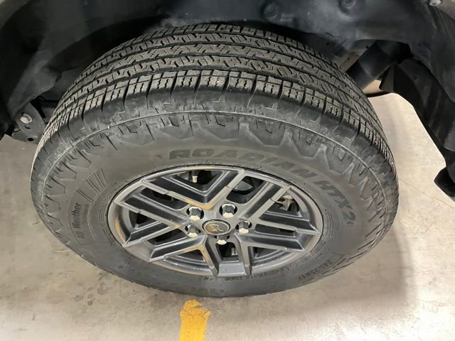 Used 2024 Jeep Wrangler Sport S image 9