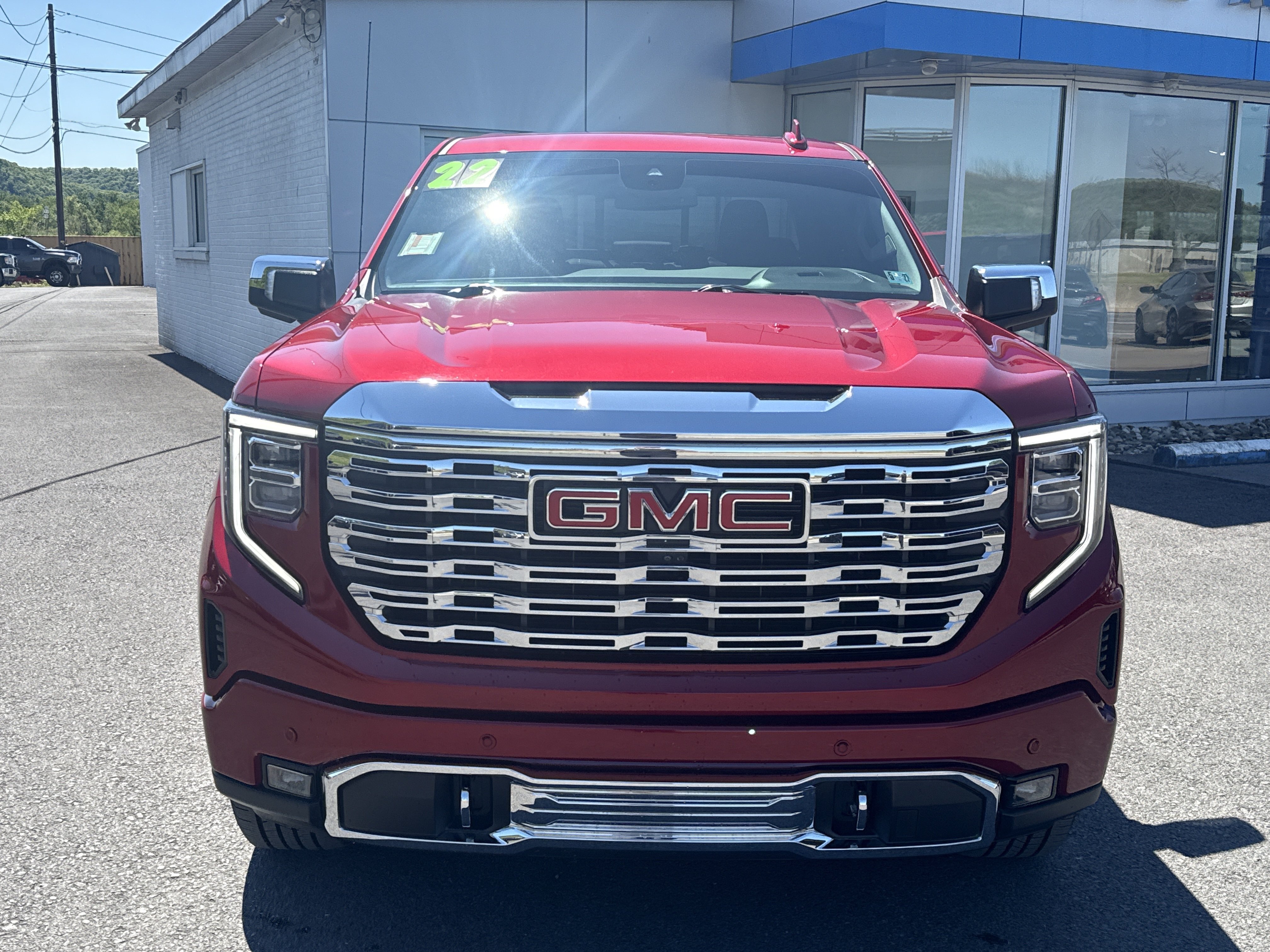 Used 2022 GMC Sierra 1500 Denali AWD/4WD image 8
