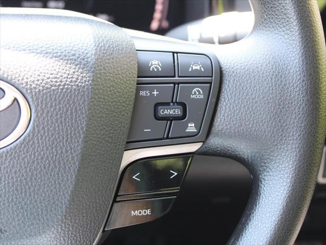 Certified 2025 Toyota Camry LE image 31