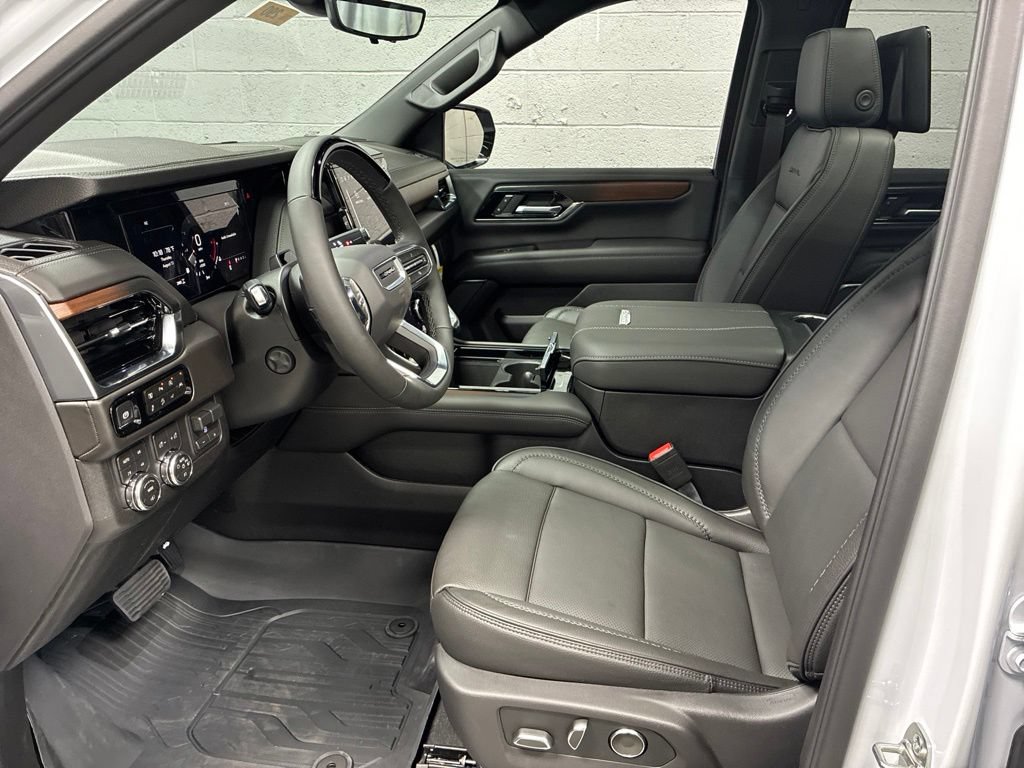 New 2026 GMC Yukon XL Denali w/ Denali Reserve Package AWD/4WD image 31