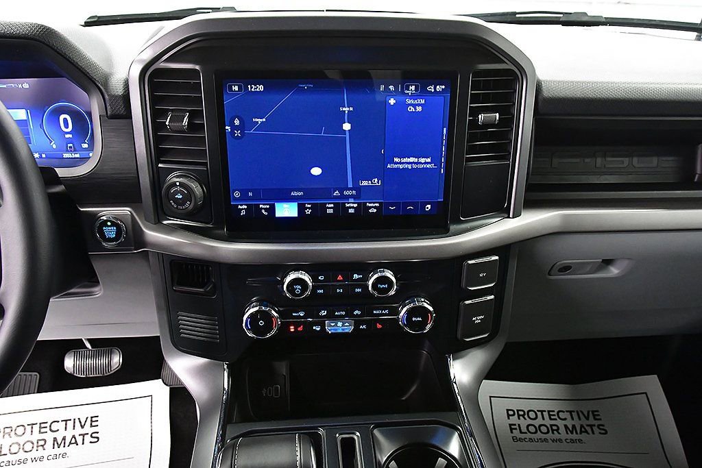 Used 2025 Ford F150 Lightning XLT image 30