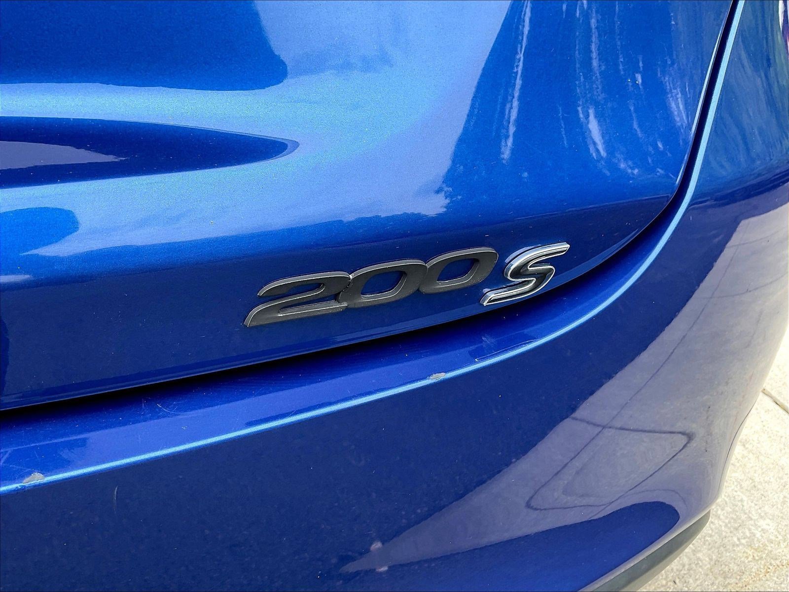 Used 2015 Chrysler 200 S w/ Comfort Group FWD image 23
