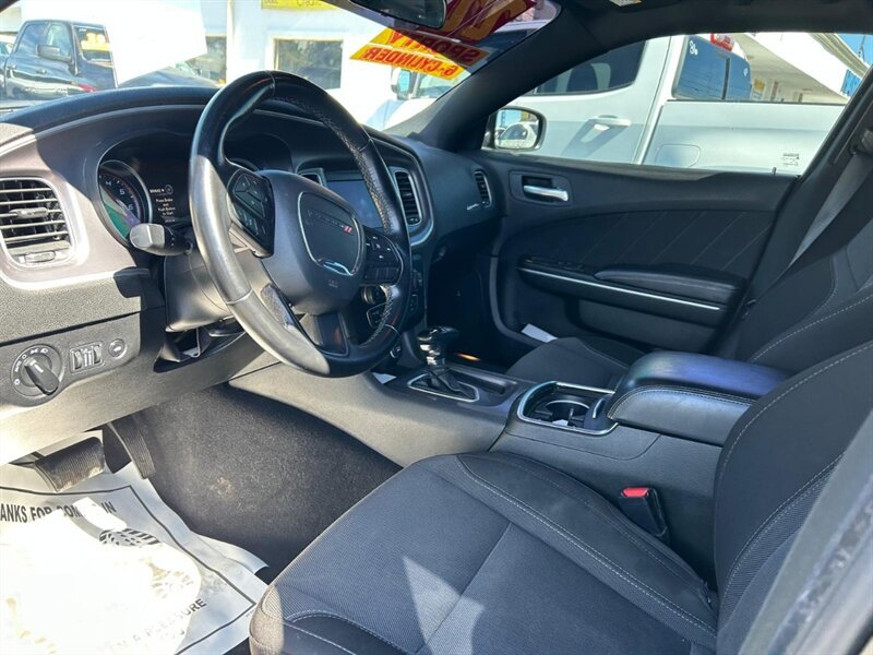 Used 2022 Dodge Charger SXT image 16