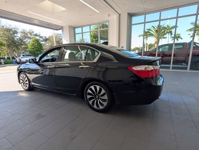 Used 2015 Honda Accord Hybrid Sedan image 10