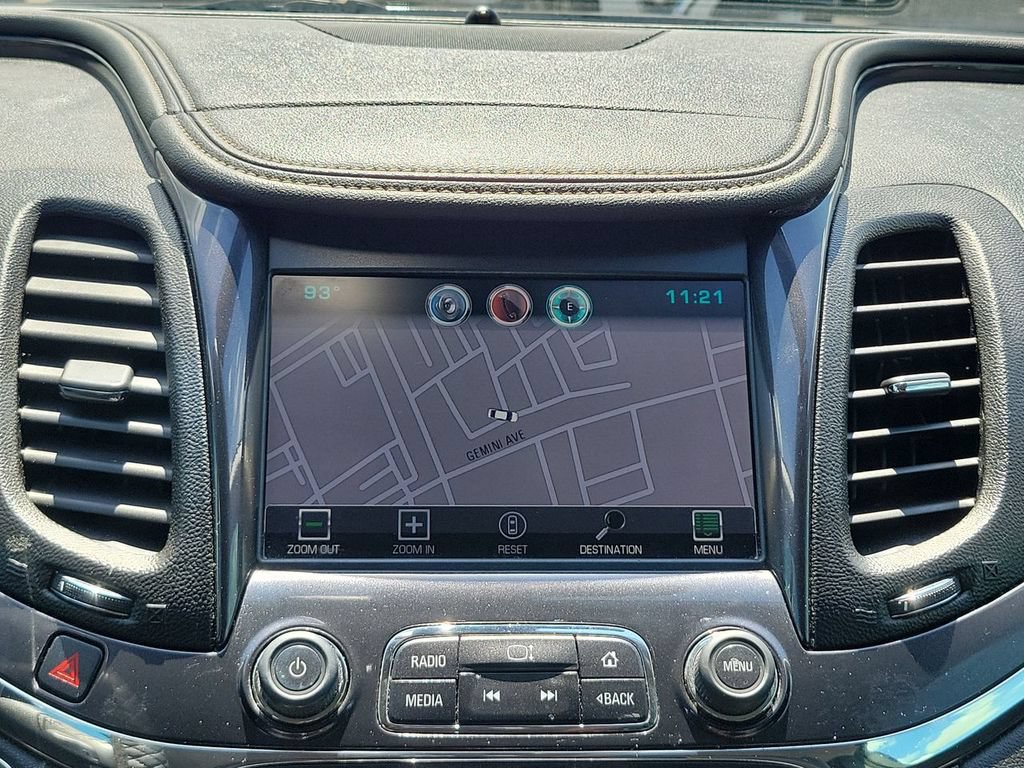 Used 2015 Chevrolet Impala LT FWD image 14