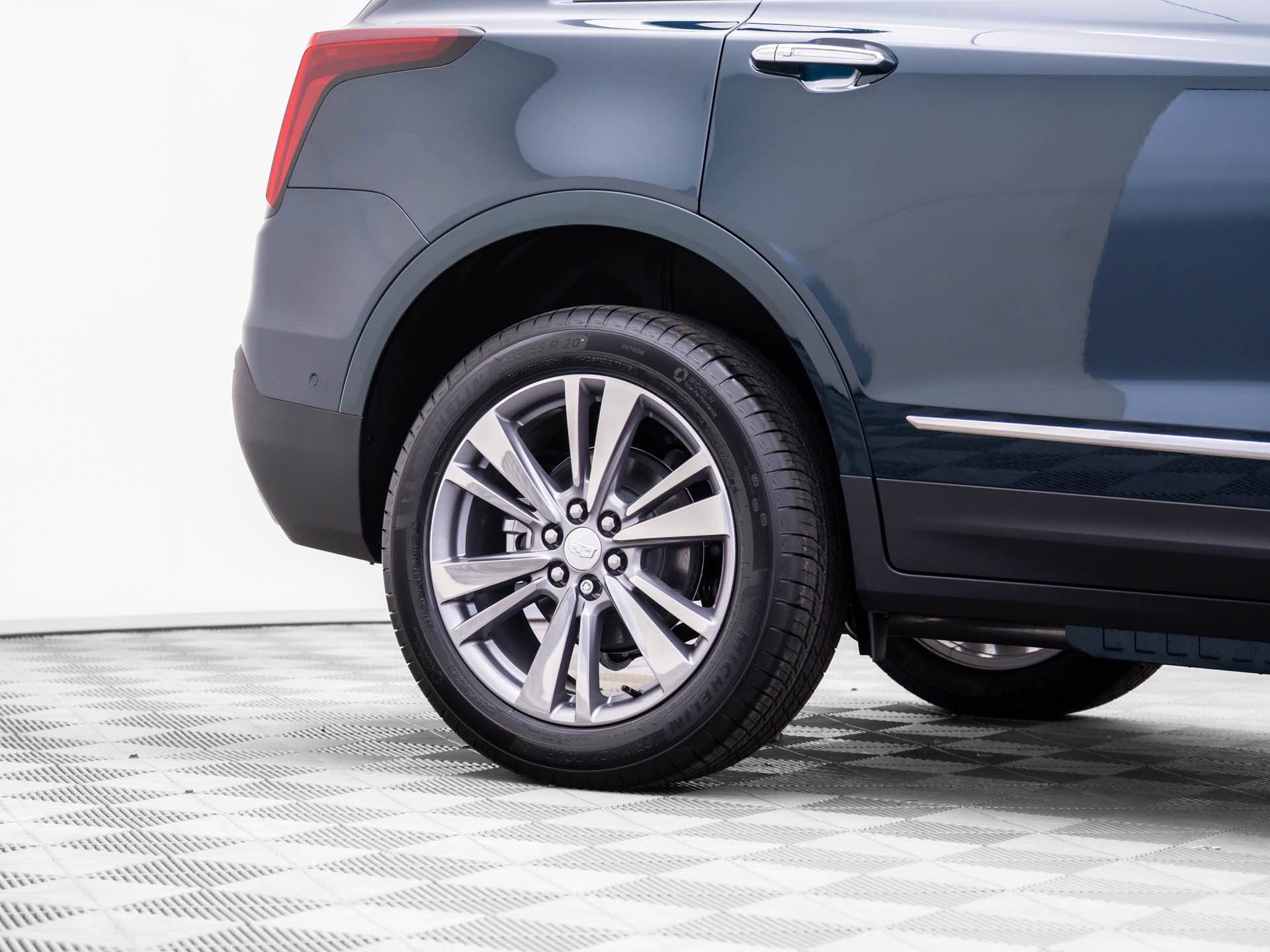 New 2026 Cadillac XT5 Premium Luxury w/ Driver Assist Package image 35