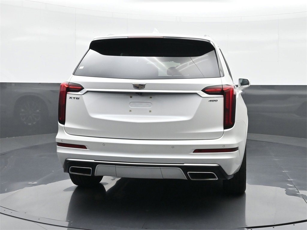 Used 2020 Cadillac XT6 Premium Luxury image 16