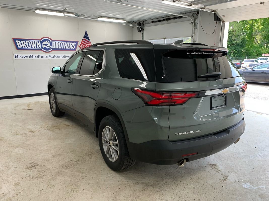 Used 2022 Chevrolet Traverse LT image 4