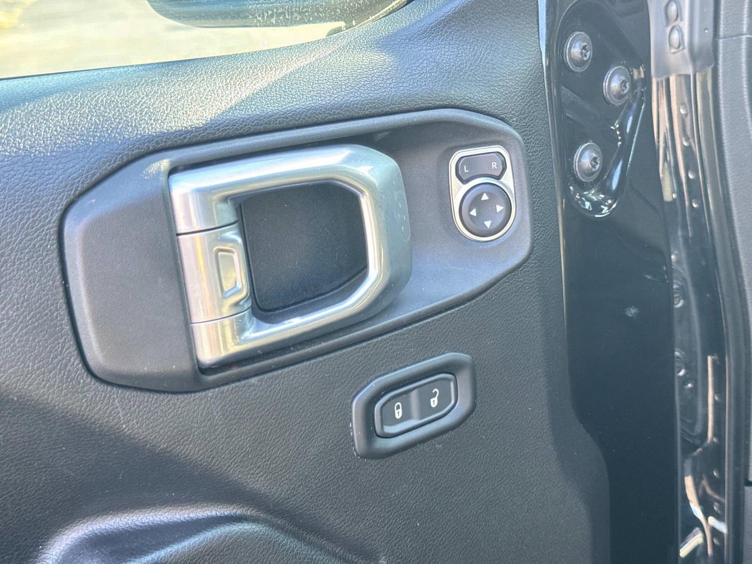 Used 2022 Jeep Gladiator Rubicon image 26