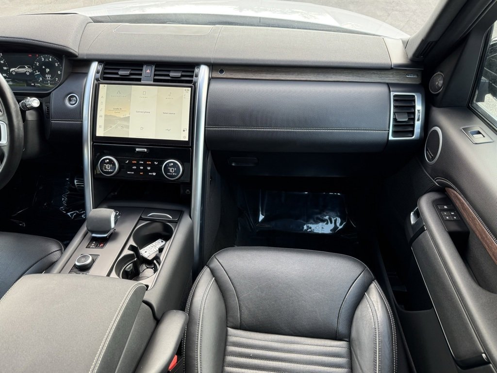 Used 2022 Land Rover Discovery HSE R-Dynamic image 25