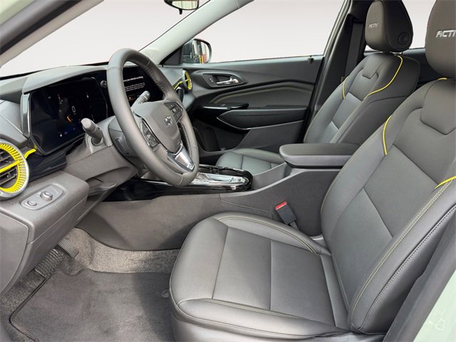 Used 2026 Chevrolet Trax ACTIV w/ Driver Confidence Package image 9