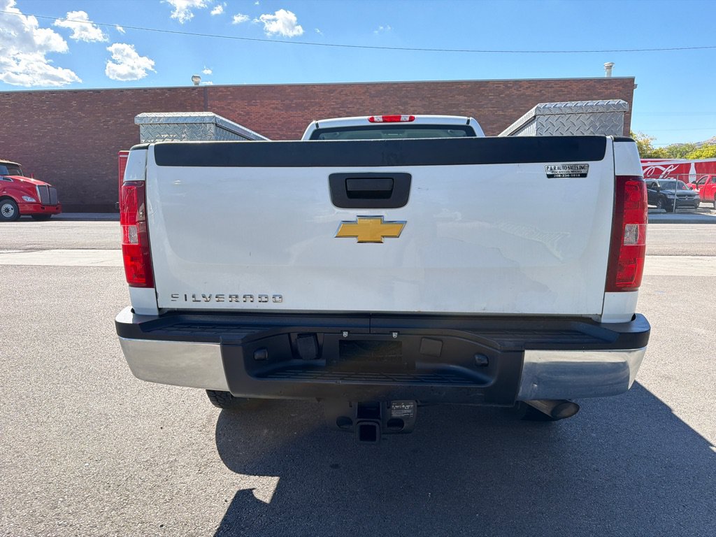 Used 2013 Chevrolet Silverado 2500 W/T AWD/4WD image 4