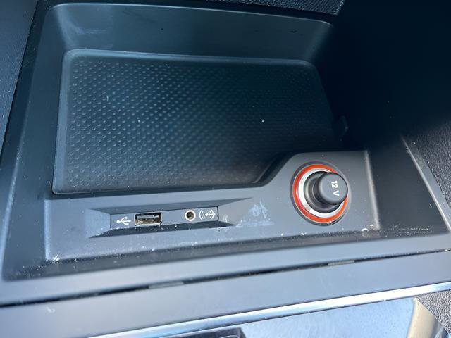 Used 2018 Volkswagen Passat 2.0T R-Line FWD image 27