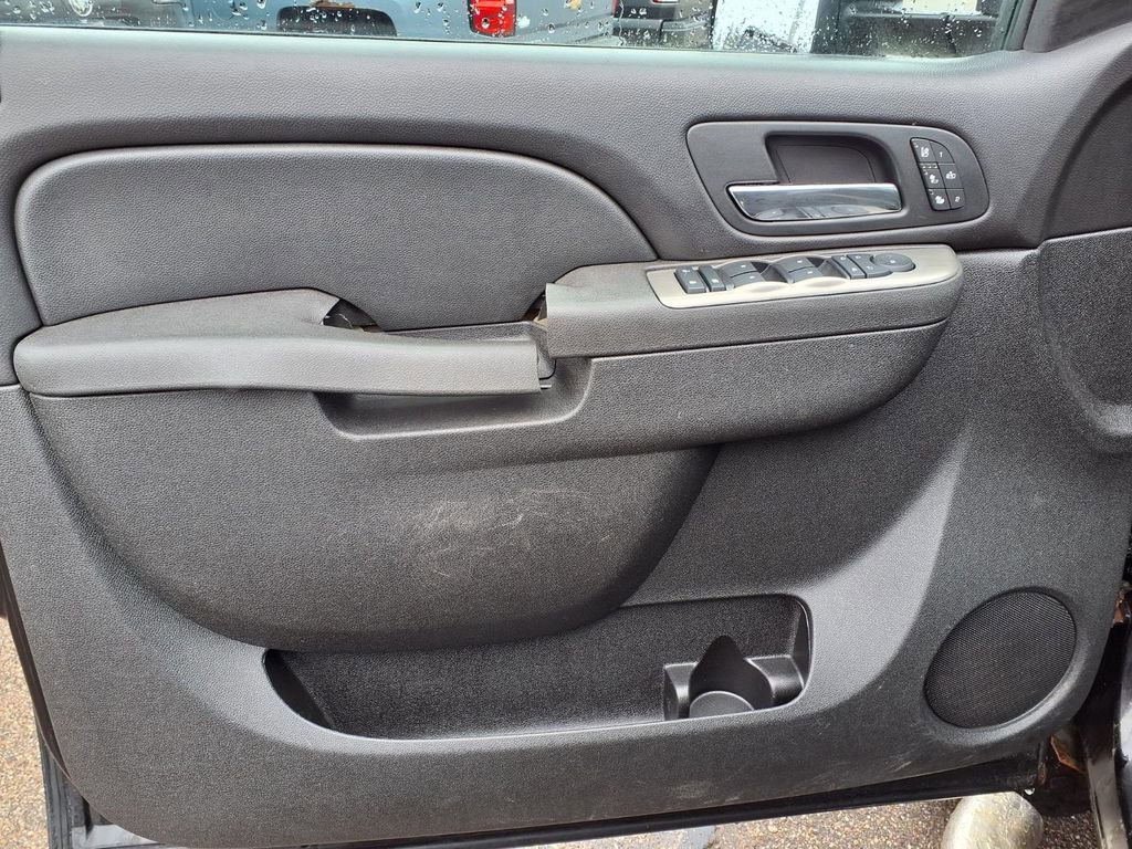 Used 2012 Chevrolet Silverado 2500 LTZ w/ LTZ Plus Package image 13