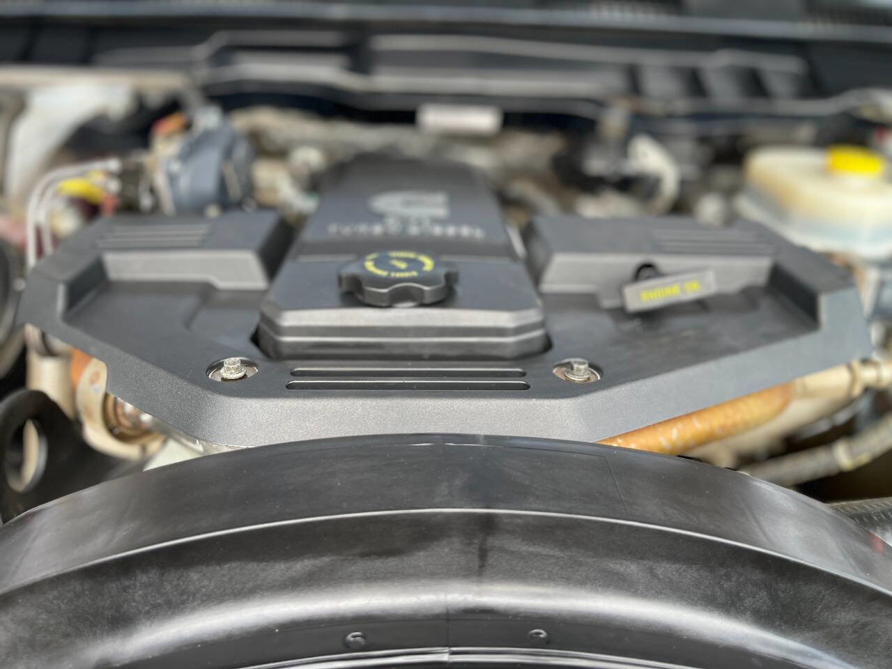 Used 2015 RAM 2500 Tradesman w/ Chrome Appearance Group image 41