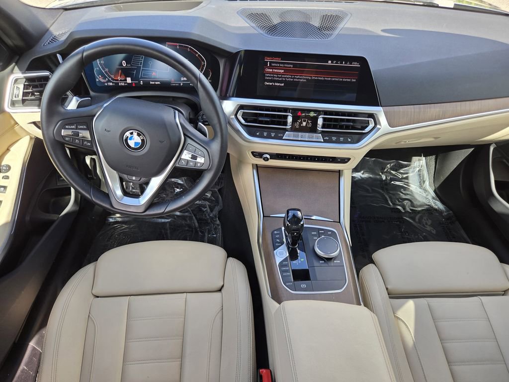 Used 2021 BMW 330i xDrive Sedan w/ Premium Package AWD/4WD image 25