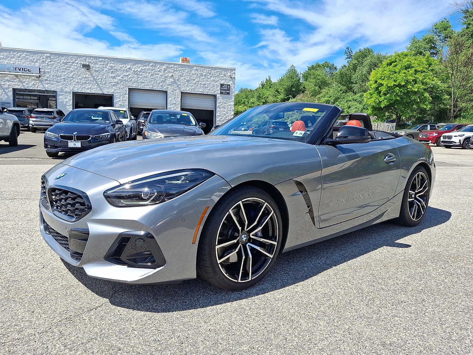 Used 2023 BMW Z4 sDrive30i w/ Premium Package RWD image 3