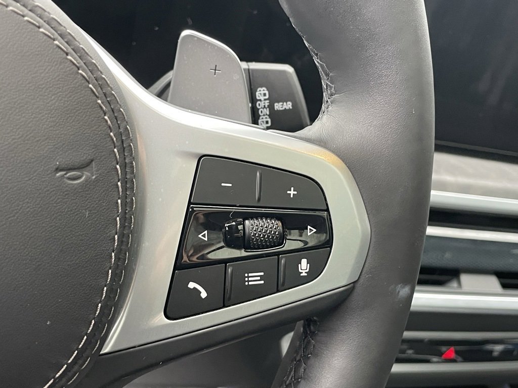 Used 2025 BMW X7 xDrive40i w/ M Sport Package image 45