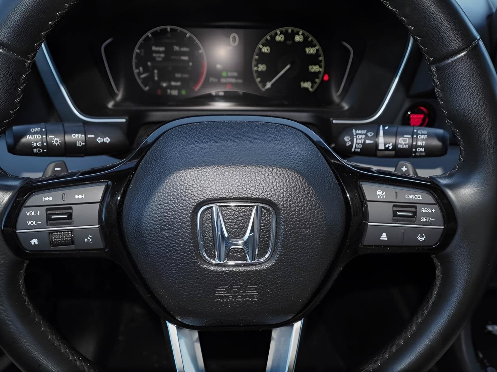 Used 2024 Honda Pilot Touring image 34