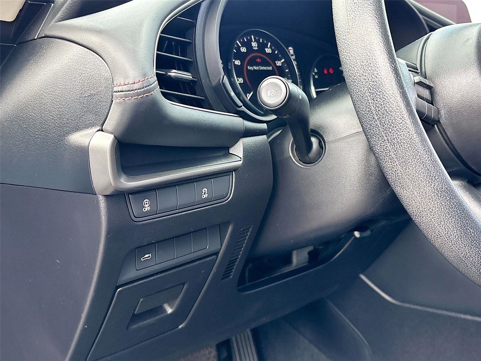 Used 2021 MAZDA MAZDA3 s image 12