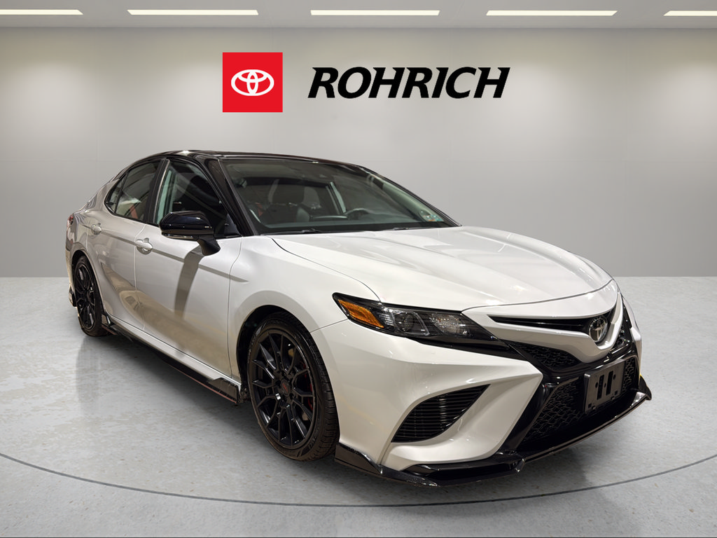 Used 2021 Toyota Camry TRD w/ TRD Package w/JBL Audio FWD image 4