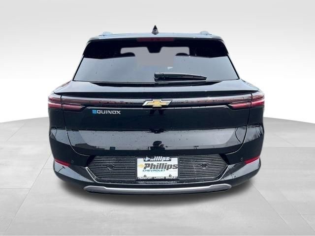Certified 2024 Chevrolet Equinox EV LT FWD image 11