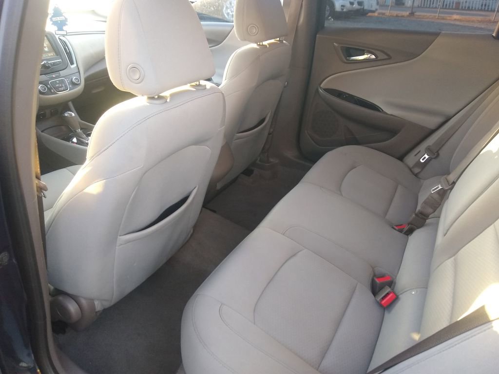 Used 2018 Chevrolet Malibu LS w/ LPO, Convenience Package 1 image 25