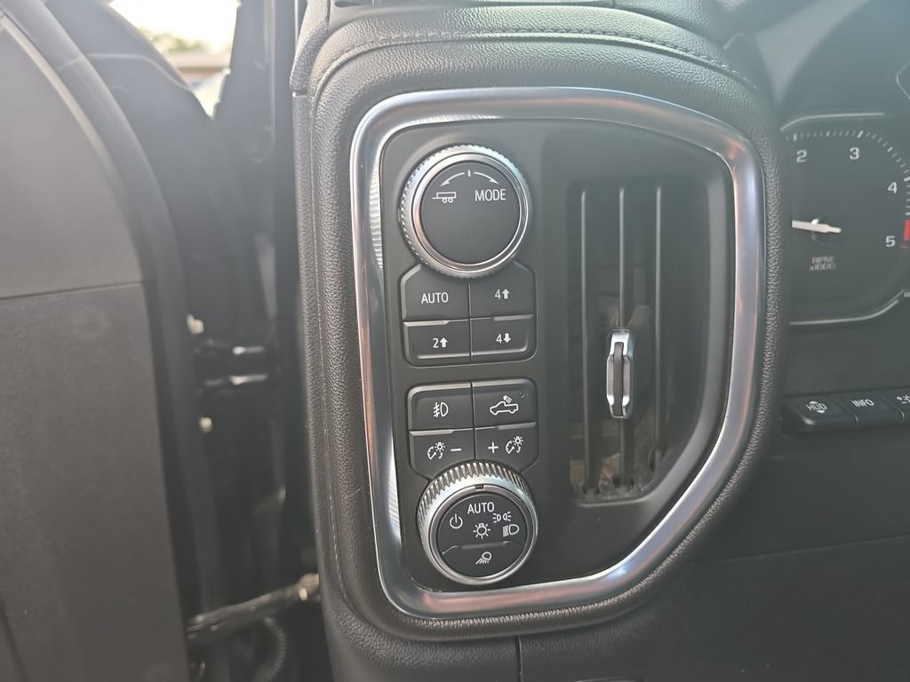 Used 2020 GMC Sierra 2500 Denali w/ Denali Ultimate Package AWD/4WD image 31