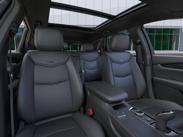 New 2026 Cadillac XT5 Premium Luxury w/ LPO, Floor Liner Package AWD/4WD image 17